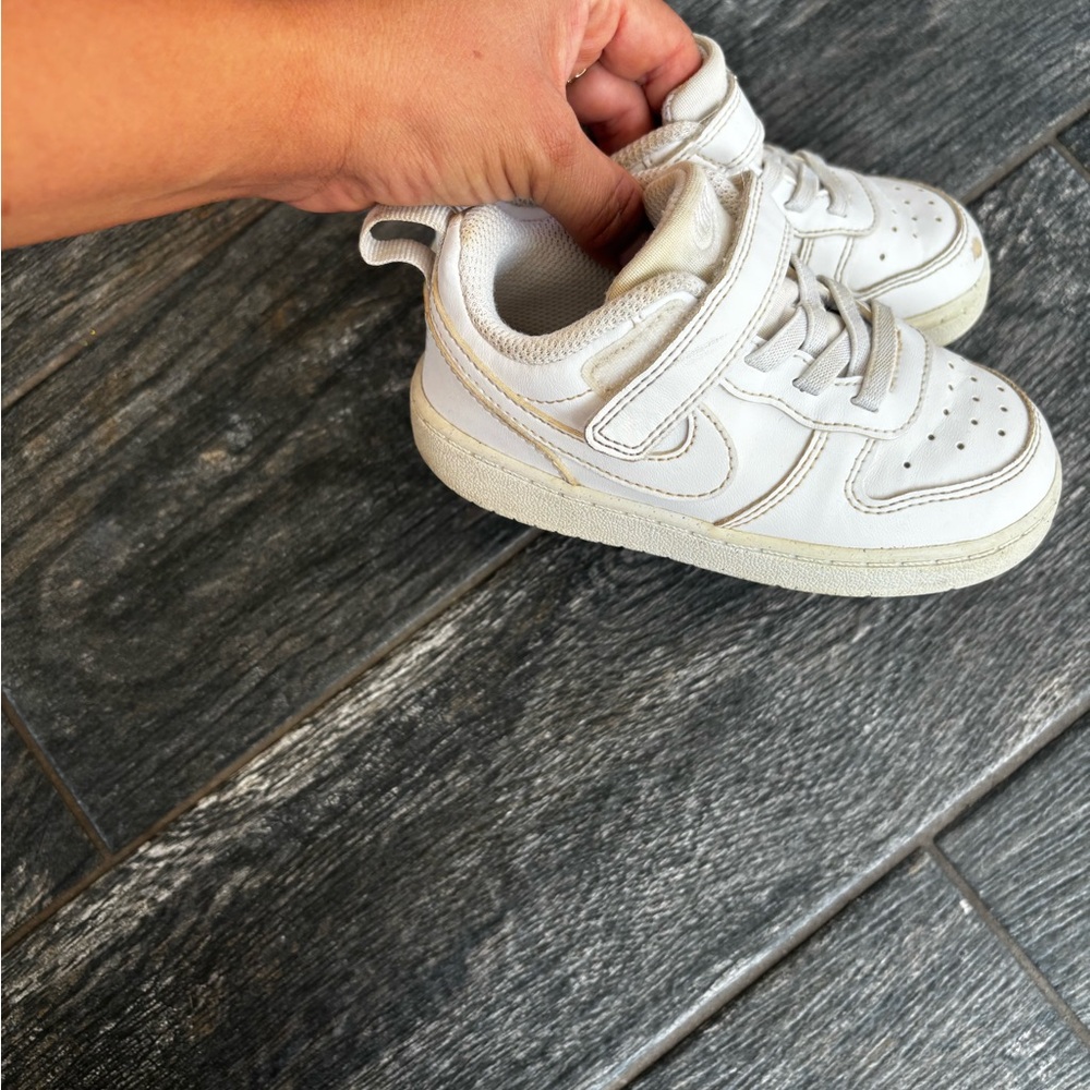 Nike Kids Sneakers - Picture 3 of 5